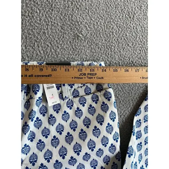 NWT Talbots Perfect Skimmer Pants 4 Small Slim Leg Crop Geometric Beach Classic - Picture 14 of 16